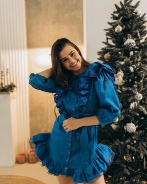 Anfisa Vistingauzen Instagram - В прошлом году я уже исполнила новогоднее желание моей подписчицы и хочу сделать это ежегодной традицией!
⠀
Ставьте лайк и пишите свои желания в комментариях под этим постом! А в 22 часа я выберу одного счастливчика и исполню его заветное желание 🎁 фото @kabalina.anastasia 
⠀
#новыйгод2024 #2024 #мечтысбываются