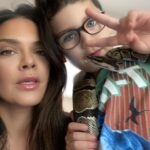 Angélica Celaya Instagram - Aunque mi camino se ha vuelto más solitario. Entre mis brazos tengo el recuerdo constante del amor más grande que estoy viviendo. Por todos los días del calendario. Por cada segundo que pasa, por cada suspiro que sucede cuando te veo. Te amo❤️ Always my valentine My baby boy blue @angel_alessandro_garcia #valentines