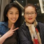Angel Han Instagram - 好榮幸好開心可以跟娟姊 @judy_3618 演母女❤️❤️❤️ 雖然只有一場戲而已……🥹🥹🥹