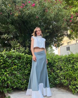 Ángela Cremonte Instagram - 🕊️⭐️ Gracias equipo @elioberhanyeroficial @casaotrura & @sdelazaro por vuestro talento y cariño. Un privilegio acompañaros anoche en los primeros Premios de la Academia de la Moda Española. Os merecéis todo lo bueno que os venga. 

Muah @yosbaute & @manu_repila 

Special thanks to 💍 @luxenteroficial @trastiendapress & @vanesavegavv 
@palomajuanes

📸 @leticiadiazdelamorena