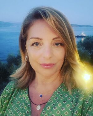 Angela Gerekou Instagram - Βραδιά με φίλους! ❤️⭐️