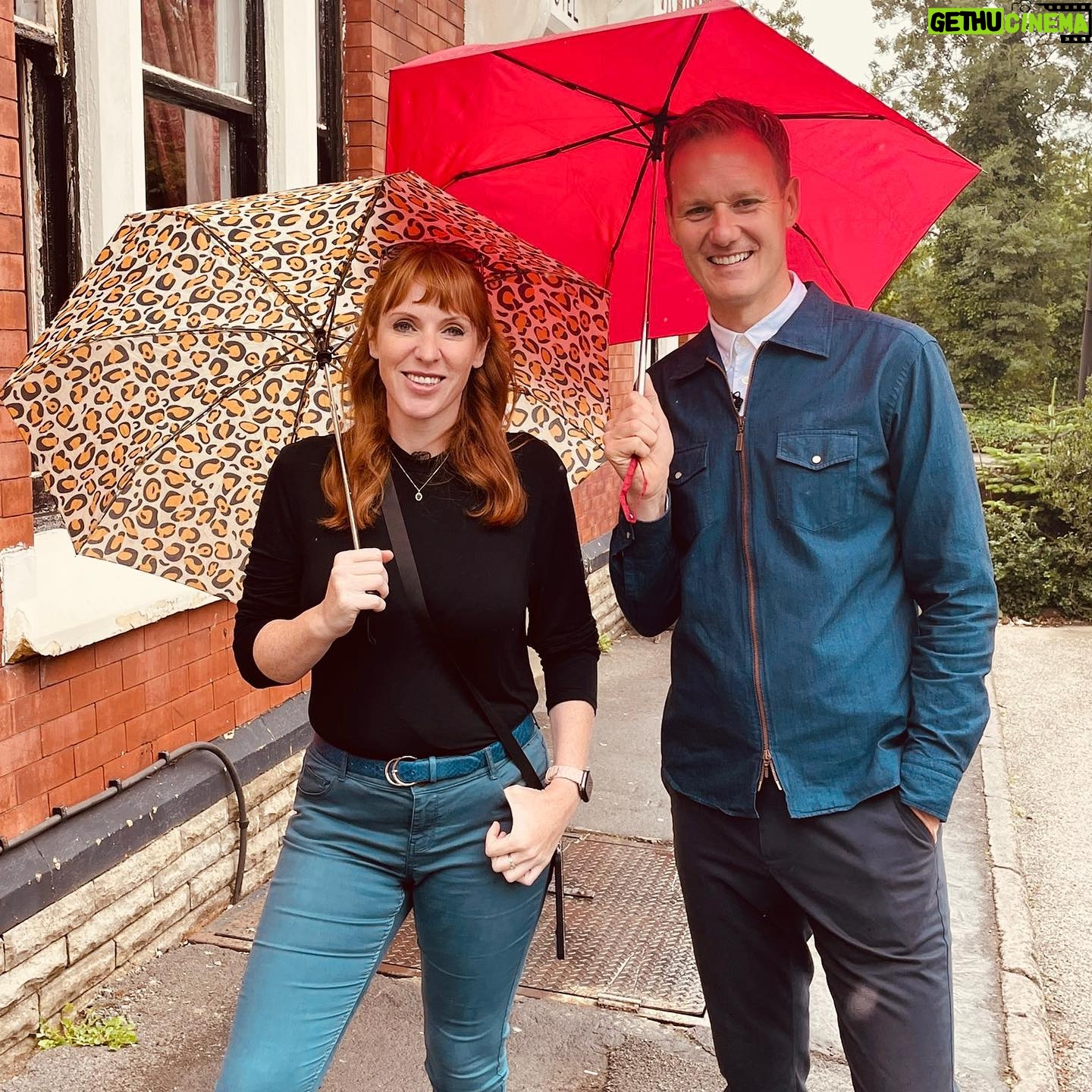 Angela Rayner - 5.3K Likes - A pleasure to welcome @mrdanwalker to Ashton today. Find out what we got up to from 5 on @c5news ☔️🍗🍊📦🌈