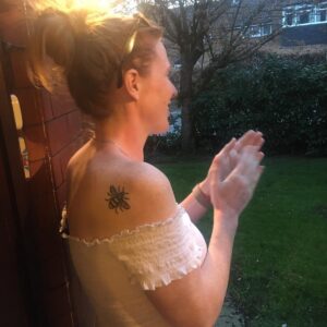 Angela Rayner Instagram - Seeing so many people out of my street take part in the #clapforourcarers was heartwarming❤️ Every key worker deserves this gratitude, but they also deserve to be paid properly and given the necessary protective equipment!