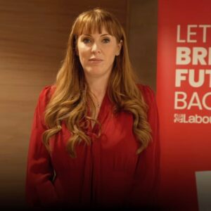 Angela Rayner Instagram - Proud to support Sign Language Week.

#signlanguage #signlanguageweek #slw2024 #bsl #deafcommunity #deafawareness #labourparty