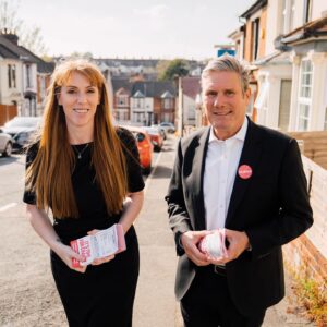 Angela Rayner Instagram - Building a better Britain starts today.

Vote Labour 🗳️🌹

#votelabour #labourdoorstep #labourparty #uklabour