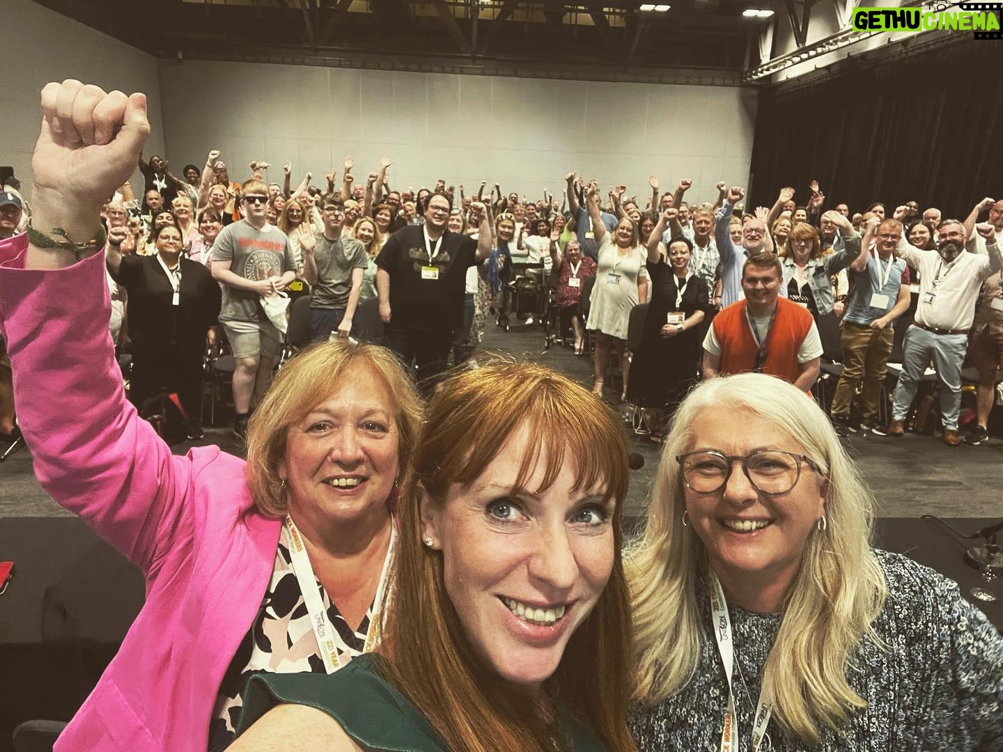 Angela Rayner - 3.9K Likes - There is power in a union. ✊🏻
#union #unison #undc23
#labour #labourparty #newdealforworkingpeople