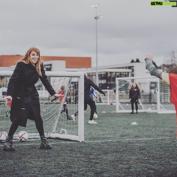 Angela Rayner - 3.2K Likes - My tribute to Mary Earps!
Come on you Lionesses!
🐯🐯🐯🏴
#fifawwc #lionesses #england