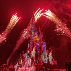 Angela Tong Instagram - Disneyland fireworks! Must see! #HKDisneyland #DisneyHalloweenTime #ShowYourWickedSide #Momentous 
#TheMostMagicalShowOnEarth #alyssakassidy #familytime #ilovehongkong