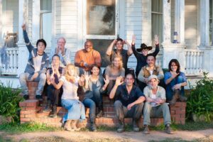 Angela Kang Instagram - A group photo from seasons 1-10 of #TheWalkingDead. Not like the PERFECT pic that encapsulates each year — I’m not even going to pretend I know what that is — but just some glimpses of the everyday love and warmth and silliness that was part of this show behind the scenes. ❤️ #TWDFamily #TWD