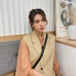 Angela Mei Instagram – 人生で初めて前髪伸ばしてるの
好評でうれしい︎︎☺︎