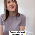Angela Petruzziello Instagram – Not me waking up at 4am everyday now. Not me. 😳

#sketchcomedy #comedy #skit #comedyskit #cats
