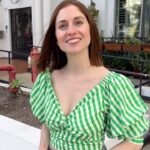 Angela Petruzziello Instagram - Sign me up for this life tho. #comedy #comedyskit #skit #comedyreels #comedyskits #comedysketch #actor #acting #sketchcomedy #funnyskit