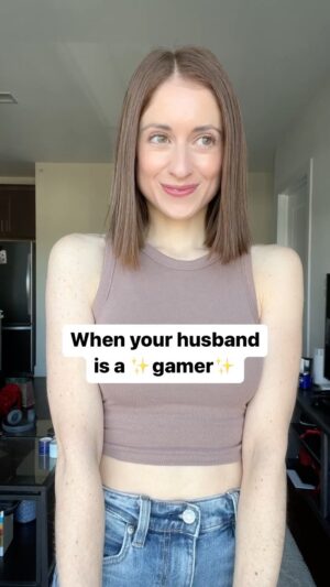 Angela Petruzziello Instagram - Couldn’t have gotten like, my name? 
#comedy #gaming #gamer #playstation 

gamer husband voice by @randyramosjr