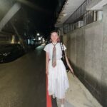 Angela Yuen Instagram - Two weeks in Taipei so far: 台灣人實在太唔暴戾，好有禮貌，的士司機唔鬧人我好唔慣，原來每日心情都可以過得好平和，排完戲仲要有得打波，Nasmaste 🕊️🧘🏿
