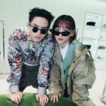 Angela Yuen Instagram - 沒日沒夜的浸泡在劇組生活的我表示 已經很久沒有在劇組以外打扮一番 😵‍💫 松山區微風廣場 PRADA SS24 春夏裝宣布到齊！！ @prada #prada