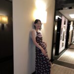 Angela Yuen Instagram - 這是超級延期金像獎post 因為最近真的忙到呼吸也要輕輕的才能保留體力保住小命 🫠 1. 很高興可以跟光漢頒獎！ 2. 遇到 Angelababy me be like: 😵‍💫😵‍💫😵‍💫 3. 我全晚都好開心好開心，翌日要開 05 但都不捨得回家 4. 如果可以，下年再見 🩵