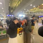 Angela Yuen Instagram – 落機有人接幸福仔但唔講笑唔糾結搵左米線食先 ☃️