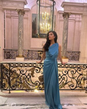 Angelina Jordan Instagram - Le Bal 2023✨🧚‍♀️👑what an absolute honor to be part of this special night in Paris. Feel truly so blessed, to be connected with lovely people through my music. I want to thank especially Ophélie Renouard for having me, she is the magic behind @lebal.paris and her wonderful team❤️ thank you to @dolcegabbana and @vmusejewelry a real dream team🙏🏻