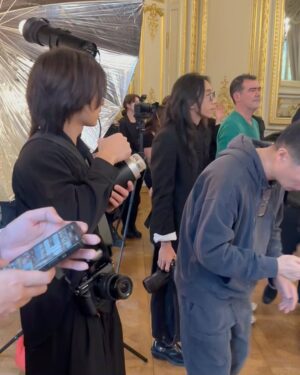 Angelina Jordan Instagram - Le Bal 2023✨🧚‍♀️👑what an absolute honor to be part of this special night in Paris. Feel truly so blessed, to be connected with lovely people through my music. I want to thank especially Ophélie Renouard for having me, she is the magic behind @lebal.paris and her wonderful team❤️ thank you to @dolcegabbana and @vmusejewelry a real dream team🙏🏻