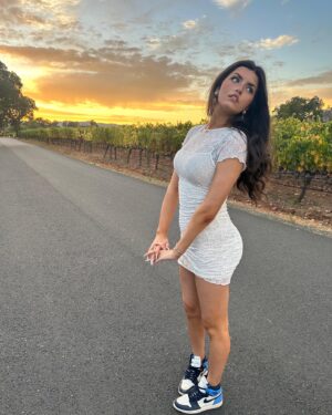 Angelina Jordan Instagram - Vineyard