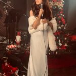 Angelina Jordan Instagram - Merry merry Christmas to all of u❤️ sending all my love🎄✨