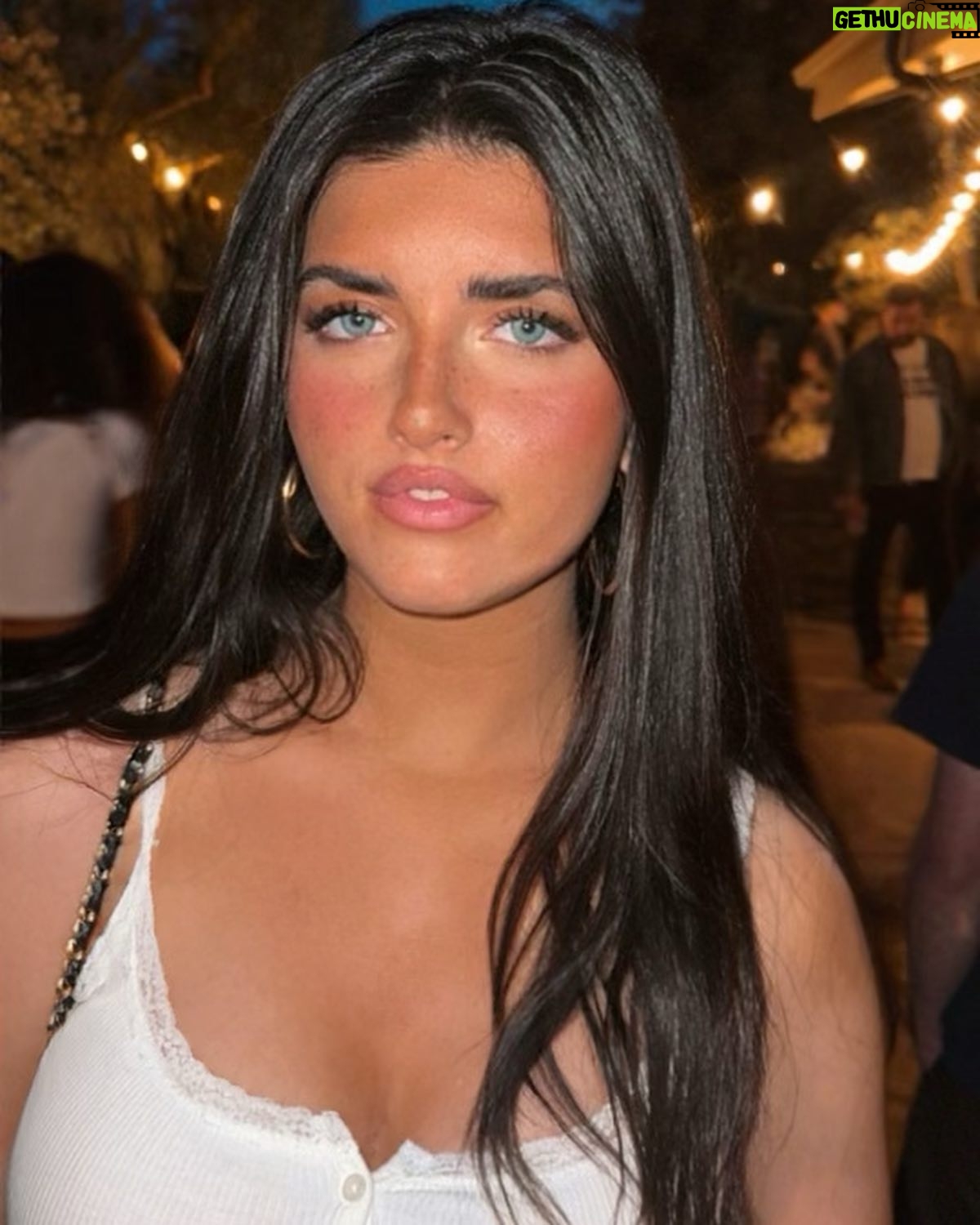 Angelina Jordan Wiki Biography Age Gallery Spouse And More Angelina Jordan Wiki Biography Age Gallery Spouse And More