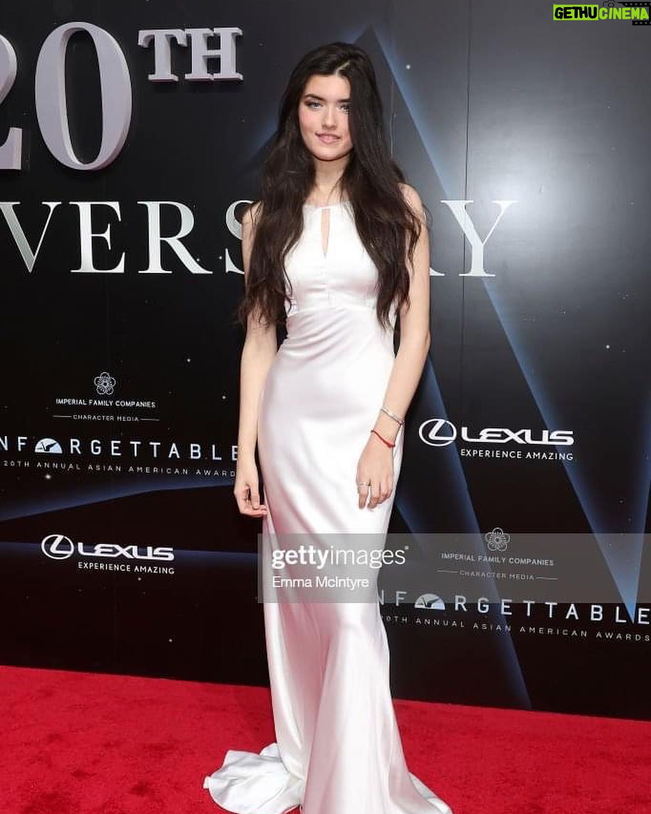 Angelina Jordan Instagram - Thank you so much @character.media for having me at the Unforgettable Gala! ❤️