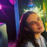 Angie Harmon Instagram – Then we went through Texas… we stopped at the only place we could find which apparently was  a rave, a sports bar, a truck dealership, a Mexican restaurant and possibly the police station because all four sheriffs were there. 

#blessed #grateful #roadtrip #mygirl #texas #trucks