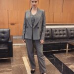 Angourie Rice Instagram - this morning’s press look! styling: @bennett_abby hair makeup: @xs.rose suit: @arnsdorf shoes: @zimmermann @mcm_pr