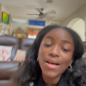 Aniela Gumbs Instagram - Summer over back in school back to work #greysanatomy #zola #lovetoact #best #cute #fit #creative #teen #funny #athletics #AnielaGumbs #official#bestvideo @greysabc #like #comment #follow #love