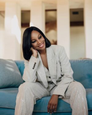 Anika Noni Rose Instagram - When it’s your birthday and you paint the town for your Virgo loved ones

And your hubby celebrates you.

And your friends celebrate you.

And you feel pretty boss in this season. 

And ultimately, a fresh braid, a clean, moisturized, softly tanned, naked face with chapstick is the truth of you. On this Sept 6, and always. 

Happy birthday to me yesterday. 

And thank you for all that sent me love, surrounded me with it, infused me with it, and held me up this past year. 

I’m ready for the joy to come. I’m ready to hit my stride. I’m ready to go hard and go soft. I’m ready to reintroduce myself. I’m ready. Let’s ride! 

Braids: @theglamdiaryy 

This naked face glow maintained by @tracyhudsonskincare 

“Boss” pic in buff suit @photosbyreem makeup @meccadickerson, hair @ryanburrellhair, styling @jasonrembert, courtesy of @munaluchibride magazine (have you gotten your hard copy yet?)

#VirgoSeason