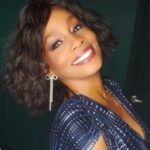 Anika Noni Rose Instagram - Had a wonderful time with the folks of @BoxLunchgifts and @FeedingAmerica at their holiday gala. No one should be hungry, so why not have some fun while helping make a change! Stop by their pages to Check their websites and see where you can make a difference this holiday season! Hair: @tiffdoeshair Face: @meccadickerson Earrings:…@target, y’all! @boxlunchgifts @feedingamerica #BoxLunchHolidayGala #FeedingAmerica #BoxlunchGifts #LiloAndStitch