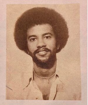 Anika Noni Rose Instagram - It’s taken a whole week for me to be able to post this. 

I remain stunned, and so deeply saddened.

I miss you more deeply than I can say.

Fly. And bend the clouds with your brush.

You remain loved.

Stephen D.Rose 
Uncle. Brother. Son.
3/22/49-8/14/23
🥀

**Thank you for all of your kind, loving, wishes and prayers. I appreciate you all. Love.❤️🙏🏽**