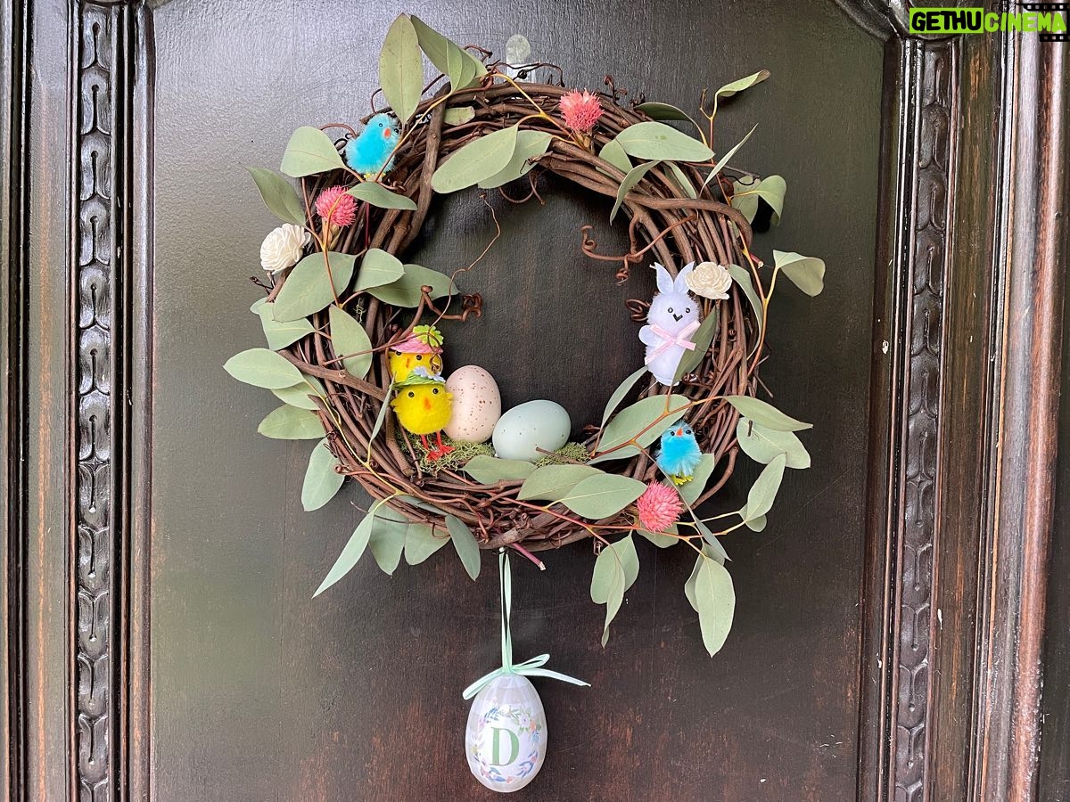Anika Noni Rose Instagram - Happy Easter! Made my first Easter wreath! May we resurrect kindness, acceptance, unity, civility, and love. From my crafty corner to yours. #ResurrectionSunday #Kindness #Acceptance #Civility #Unity #Love and #Craft