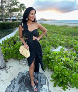 Anila Sajja Instagram - My favorite place? With my hubby, where it’s warm with a cocktail! 🍹🏝️ Had so much fun in Turks and Caicos! 🇹🇨 Can’t wait to go back with Avir and Aryana soon!!! 🥹❤️
.
Fit:
Top and skirt: just bee queen 
Bag: @ysl x @fwrd 
Sandals: @dior 
.
#anilasajja #contentcreator #fashioninspo #atlantainfluencer #atlinfluencers #atlantablogger #southasianinfluencer #styleinspo #fyp #momsofinstagram #thesajjafamily #married2med #couplestrip #beachtrip #turksandcaicos