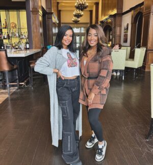 Anila Sajja Instagram - Friday vibes 🥂 at the clubhouse with my girl @therealsweet_tea !! 
.
#anilasajja #contentcreator #fashionblogger #fashionblogger #atlantainfluencer #atlinfluencers #explore #fyp #married2med #fridayvibes #fridayfeeling #southasianinfluencer #clubhouselife