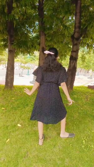 Anjali Manasvi Instagram - Podu like uh😝