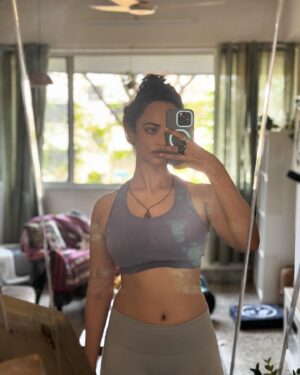 Anjali Sivaraman Instagram - Random content dump 😘😘😜