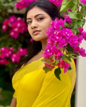 Anjana Srinivas Instagram - 💛