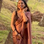 Anjana Mohan Instagram - Video :@abhijithretouch #malayalam #anjanamohan #beautiful #actor #smile