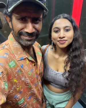 Anjana Mohan Instagram - Spending time with you always enjoyable 
@shinetomchacko_official  @abhijithretouch 
.
#shinetomchacko #actor 
#friendship