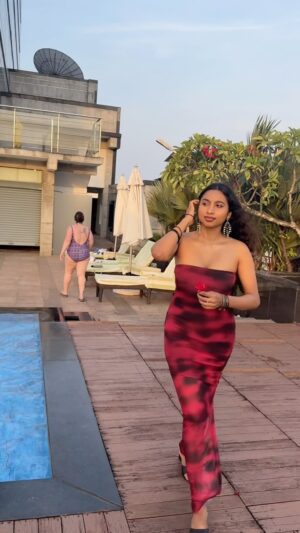 Anjana Mohan Instagram - #anjanamohan #fashion  #hot #look 
#beauty  #indowestern  #kochi