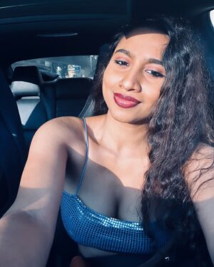 Anjana Mohan Instagram - Blue girl 
.
#blue #love #happy #beauty 
#beautiful #actress #anjanamohan 
#attitude #women