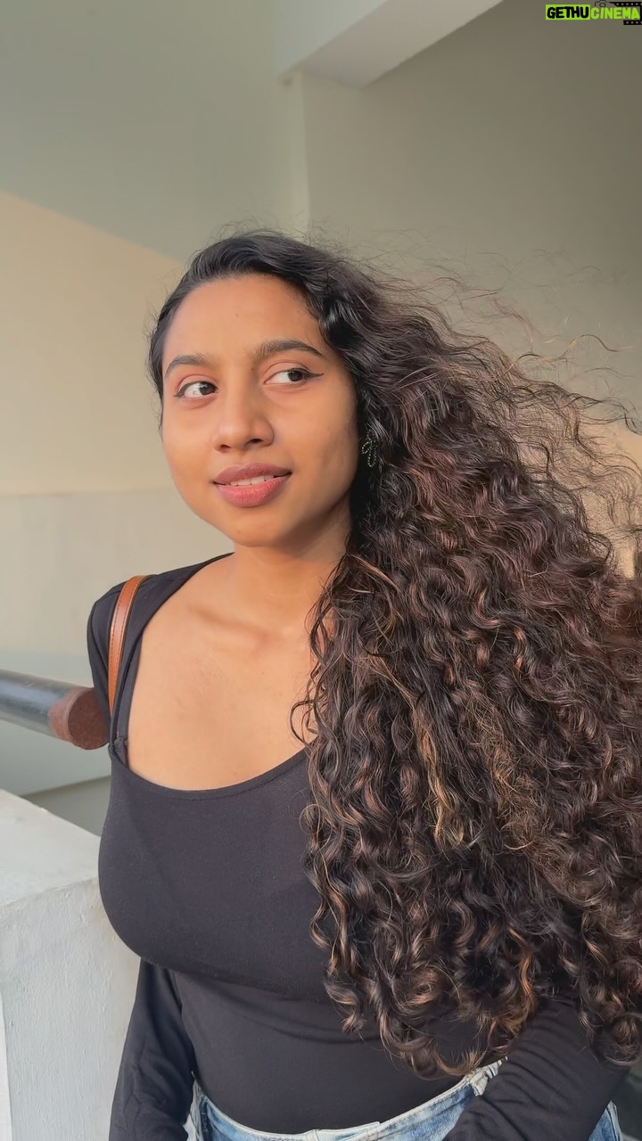 Anjana Mohan Instagram - #reelsinstagram #beautiful #anjanamohan #trending #reelitfeelit #reelsvideos #video #videography #lookoftheday #cute #natural #nomakeuplook