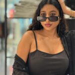 Anjana Mohan Instagram - Which one is your favourite? . Click : @abhijithretouch #anjanamohan #black #outfit #photography #iphone15 #phonephotography #hot
