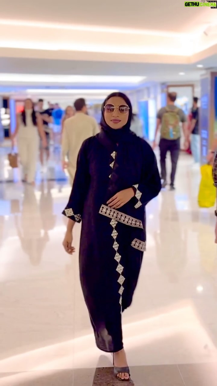 Anjana Mohan Instagram - #dubai🇦🇪 #anjanamohan #reelsinstagram #fashion #arabic