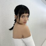 Anjaylia Chan Instagram - 第一段片有人聽到我在説甚麼嗎？ 😂 (一大早的，地面似乎剛打完臘 ✨） . Stylist @june___chow ； Dress @emiliawickstead Accessories @swarovski #swarovskihk Heels @louboutinworld Make up @meeganmakeup ; Hair styling @jamieleehair @hola.hair.pets
