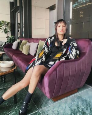 Anjaylia Chan Instagram - 今天就是我們從此刻到將來所能擁抱最青春的一天。

Just embrace what we have. ❤️🩷🤍🖤