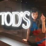 Anjaylia Chan Instagram - Lovely night, lovely ppl, lovely place, needless to say, lovely brands and lovely fashion items ❤️🧡💙 My head to toe from @tods #todshk @hoganbrand @rogervivier
