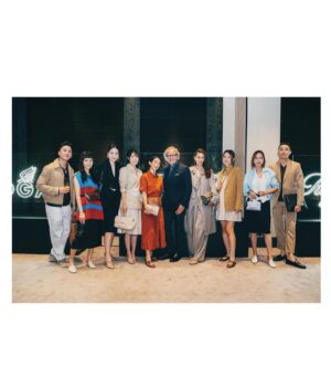 Anjaylia Chan Instagram - Lovely night, lovely ppl, lovely place, needless to say, lovely brands and lovely fashion items ❤️🧡💙

My head to toe from 
@tods #todshk 

@hoganbrand @rogervivier